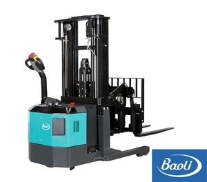 ER15-101 Series 8907 Electric Pallet Stacker